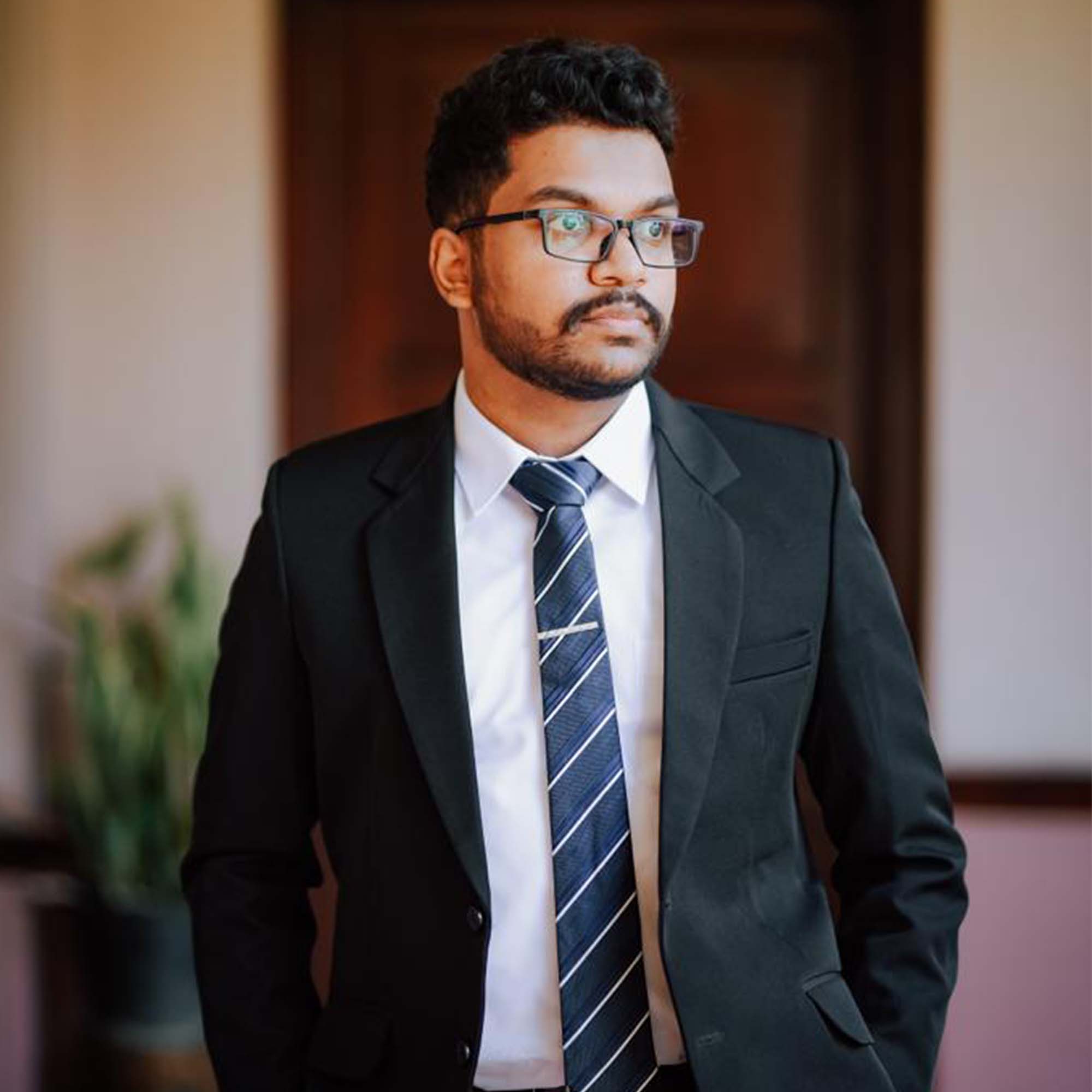 Lakshan Charuka De Silva